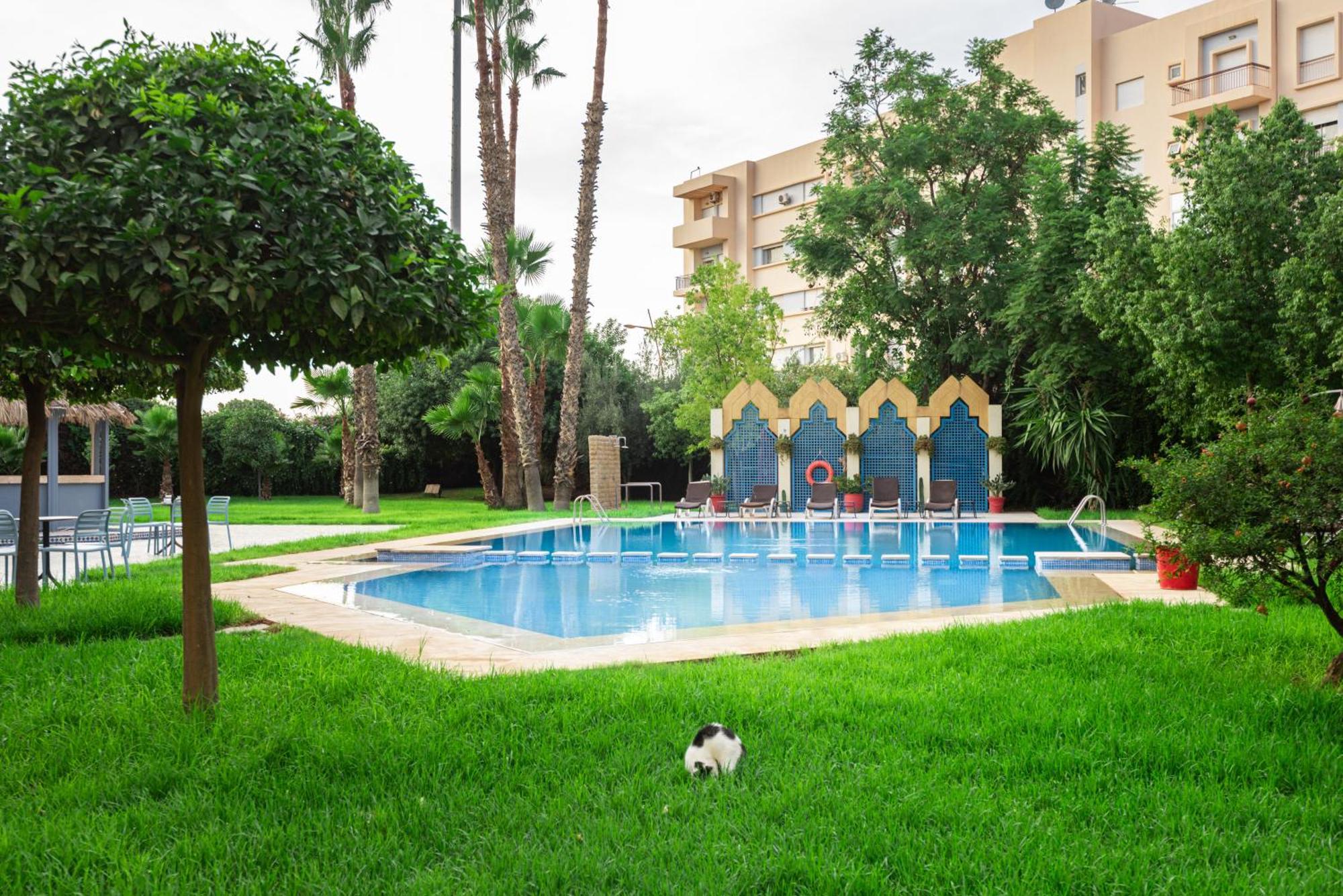 Hotel Ibis Uchda  Exterior foto